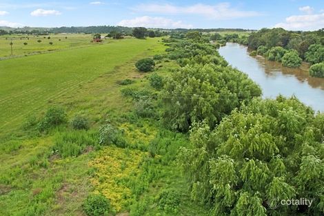 240 Oakhampton Rd, Oakhampton, NSW 2320