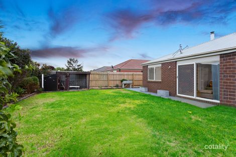 Property photo of 7 St Mellion Court Cranbourne VIC 3977