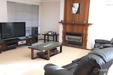 Property photo of 4 Ardross Way Noranda WA 6062