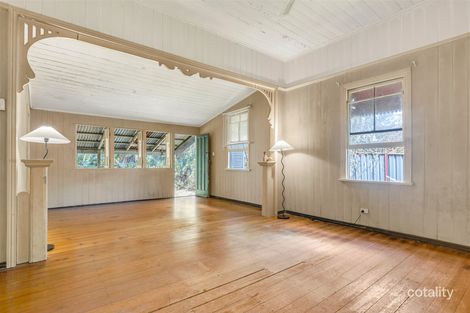 Property photo of 37 Paris Avenue Morningside QLD 4170