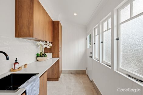 4 Arthur St, East Toowoomba, QLD 4350