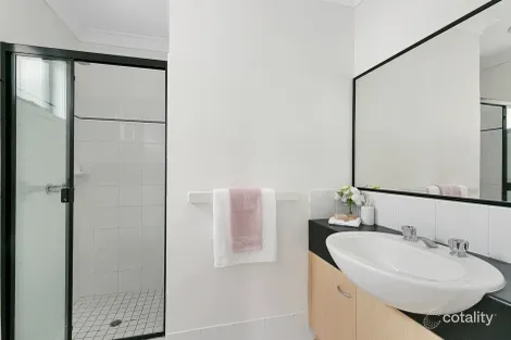 Property photo of 2/4 Clydesdale Avenue Annerley QLD 4103