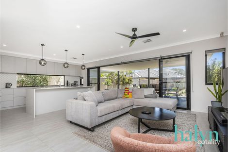 28a Valentine Ave, Dianella, WA 6059