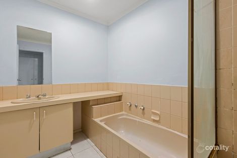 Property photo of 40 Chapel Road Keysborough VIC 3173