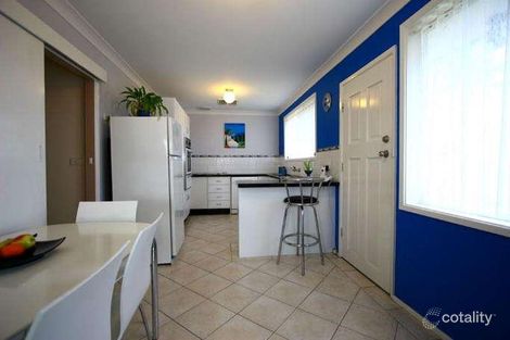 Property photo of 19 Blakemore Avenue Kanahooka NSW 2530