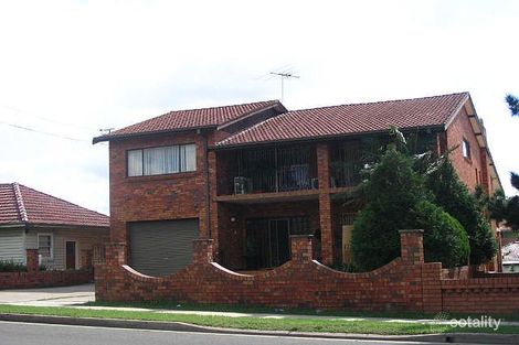 223 Juno Pde, Greenacre, NSW 2190