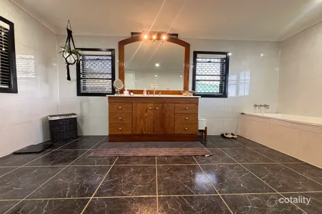 Property photo of 268 Wilson Road Jarvisfield QLD 4807
