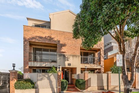 Property photo of 4/19 Cambridge Street Box Hill VIC 3128