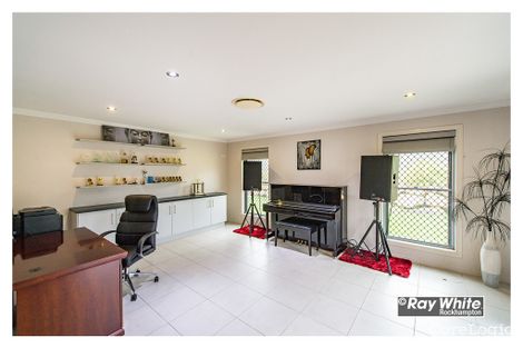 Property photo of 38 Laird Avenue Norman Gardens QLD 4701