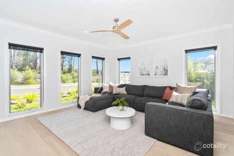 Property photo of 3 Carinya Crescent Narrawallee NSW 2539