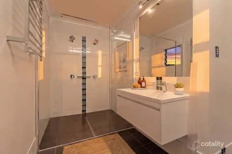 Property photo of 10 Malibu Close White Rock QLD 4868