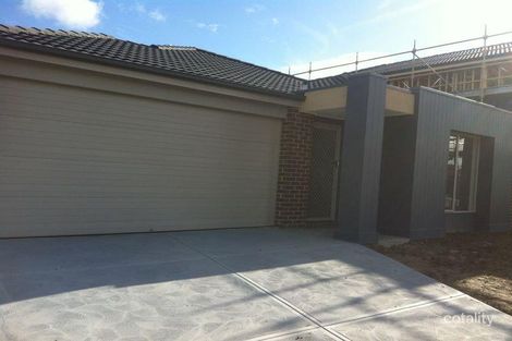 Property photo of 17 Vimini Drive Narre Warren VIC 3805
