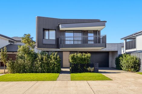 84 Smiths Lane, Clyde North, VIC 3978