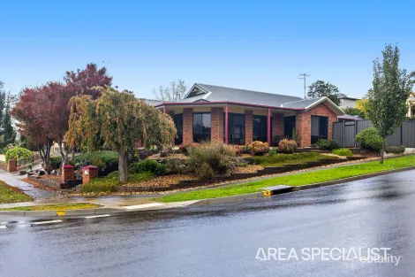 101 Twin Ranges Dr, Warragul, VIC 3820