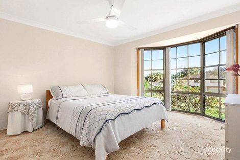 Property photo of 27 Cameron Crescent Kiama Downs NSW 2533