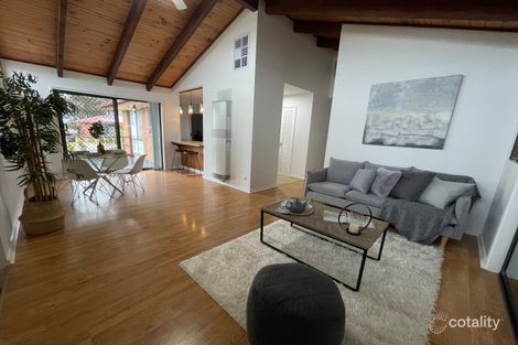 Property photo of 27 Howell Crescent Kangaroo Flat VIC 3555
