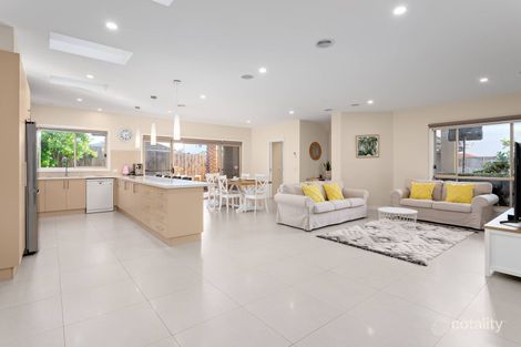 Property photo of 2/11 Tullius Avenue Oakleigh East VIC 3166