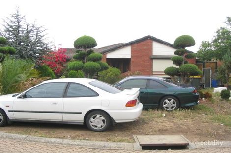 Property photo of 5 Crewen Walk Keilor Downs VIC 3038