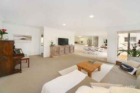 43 Bushlands Dr, Noosaville, QLD 4566