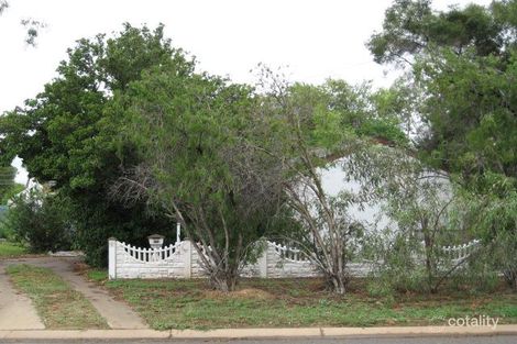 86 Retro St, Emerald, QLD 4720