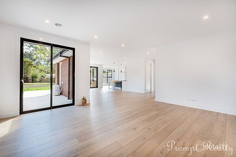 Property photo of 2/16 Mount Barron Street Balnarring VIC 3926