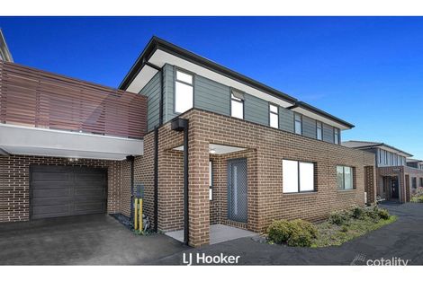 2/33 New St, Dandenong, VIC 3175