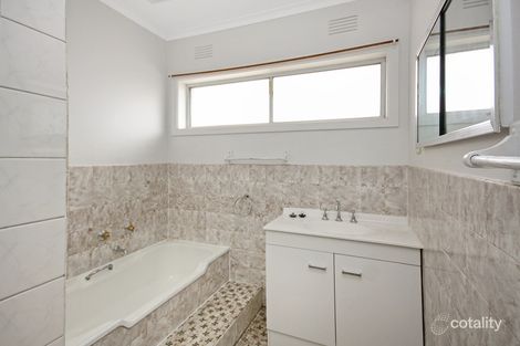 Property photo of 14 Monds Avenue Benalla VIC 3672