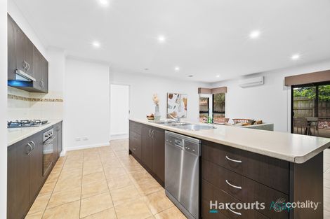 Property photo of 3 Wordsworth Drive Berwick VIC 3806