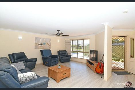 Property photo of 5 Earls Court Point Vernon QLD 4655