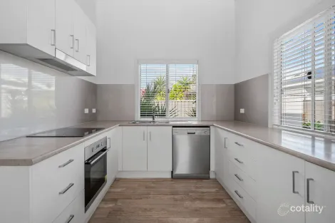 25 Circular Ave, Sawtell, NSW 2452