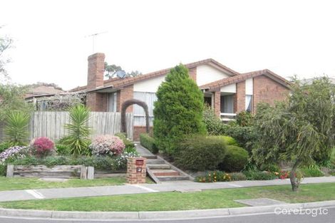 Property photo of 23 Royston Avenue Berwick VIC 3806