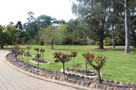 Property photo of 74 Howards Lane Kyabram VIC 3620