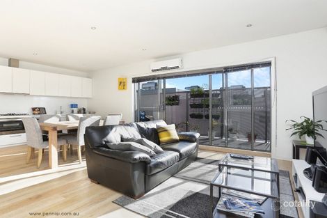 Property photo of 6/14A Leonard Crescent Ascot Vale VIC 3032