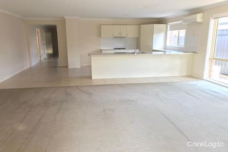 Property photo of 12 Opperman Place Point Cook VIC 3030