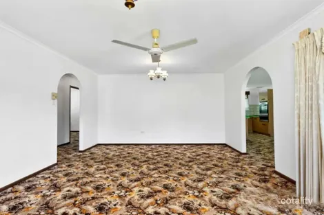 Property photo of 126 Esplanade Point Vernon QLD 4655