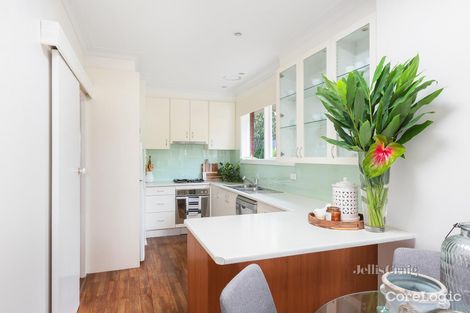 Property photo of 4/55 Essex Road Surrey Hills VIC 3127