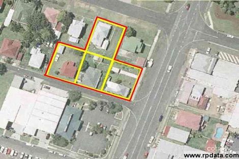 12 Downs St, North Ipswich, QLD 4305