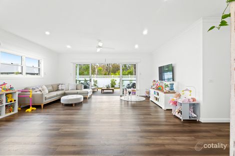 Property photo of 10 Reflections Place Tomakin NSW 2537