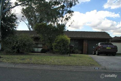 19 Clarence Rd, St Clair, NSW 2759