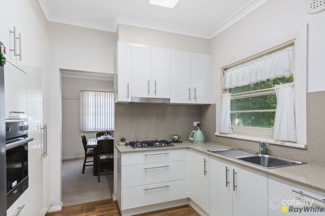 Property photo of 21 Organs Road Bulli NSW 2516