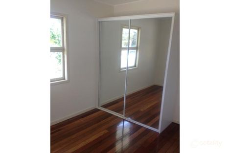 4/24 Errol Ave, Paradise Point, QLD 4216