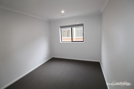 Property photo of 67 Sapling Boulevard Tarneit VIC 3029