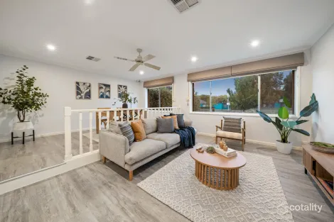Property photo of 14 Ashburton Circuit Kaleen ACT 2617