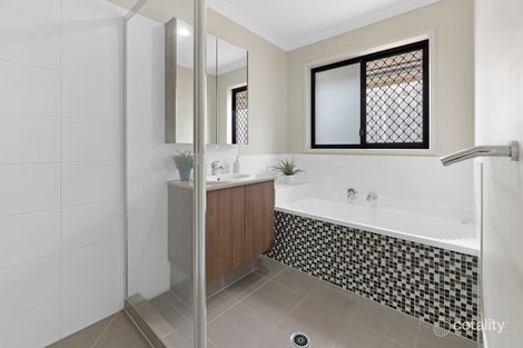 Property photo of 17 Coachella Crescent Upper Coomera QLD 4209