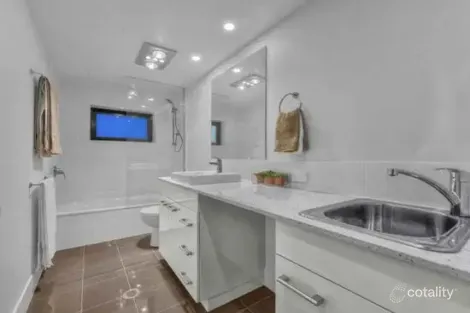 Property photo of 23/1 Harrys Road Taringa QLD 4068