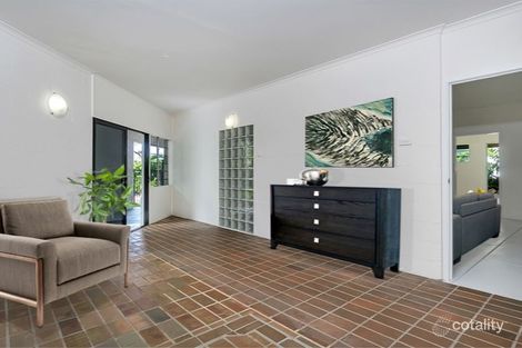 Property photo of 17 Gavin Street Smithfield QLD 4878