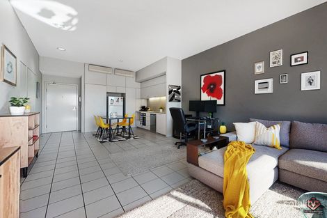 Property photo of 215/38 Skyring Terrace Teneriffe QLD 4005