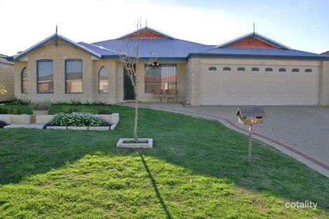 17 Tuart Ct, Thornlie, WA 6108