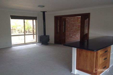 Property photo of 12 Burdekin Drive Albion Park NSW 2527