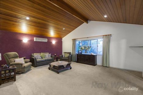 Property photo of 6 Jefferson Place Stretton QLD 4116